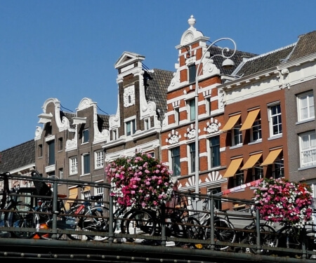 Sloepverhuur vaartocht centrum Amsterdam